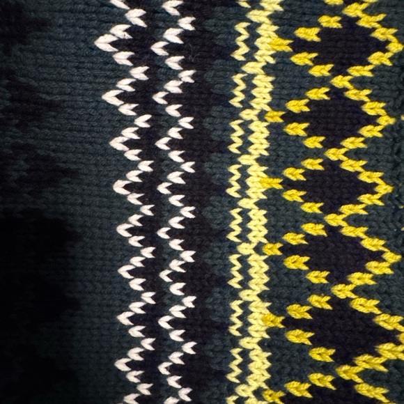 New Talbots Multicolor Knit scarf fair isle - Picture 4 of 4